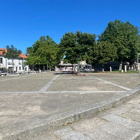 Vale Do Gavim, Rua Da Estrela Nyaraló Trancoso