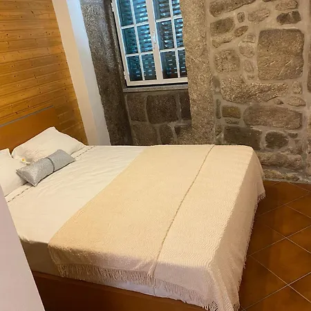 Vale Do Gavim, Rua Da Estrela Nyaraló