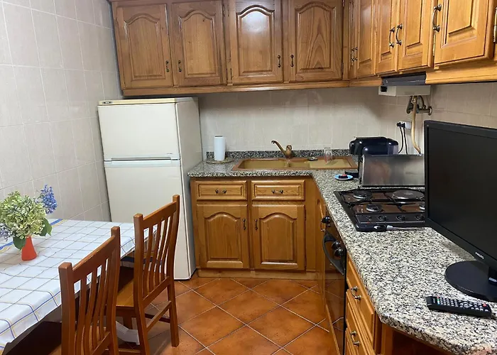 Vale Do Gavim, Rua Da Estrela * Trancoso